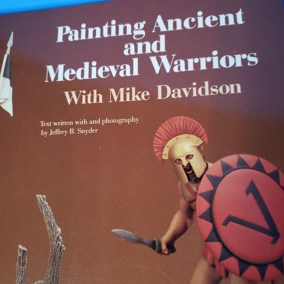 Painting Small Figures Ancient & Medieval Warriors  Mike Davidson PB Book - Picture 2 of 11